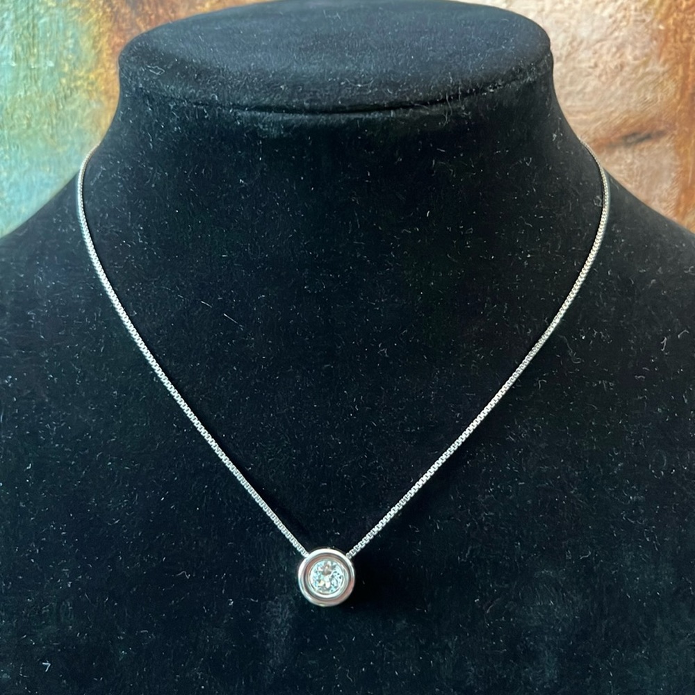 Silver Tone Necklace Designer Swarovski Swan Signed